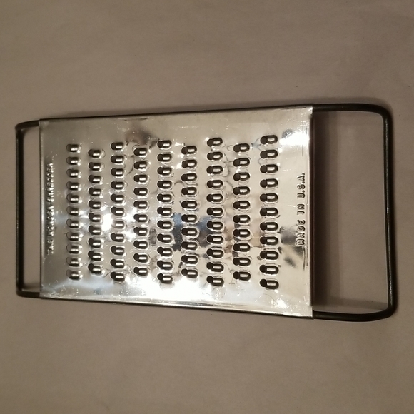 1930s The Wonder Shredder - Picture 2 of 3